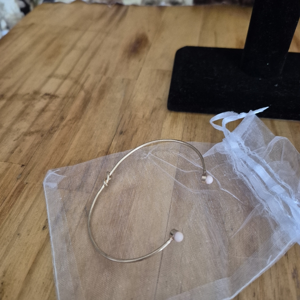 Plunder Gold Wire Bracelet with Pale Pink Bead Tips